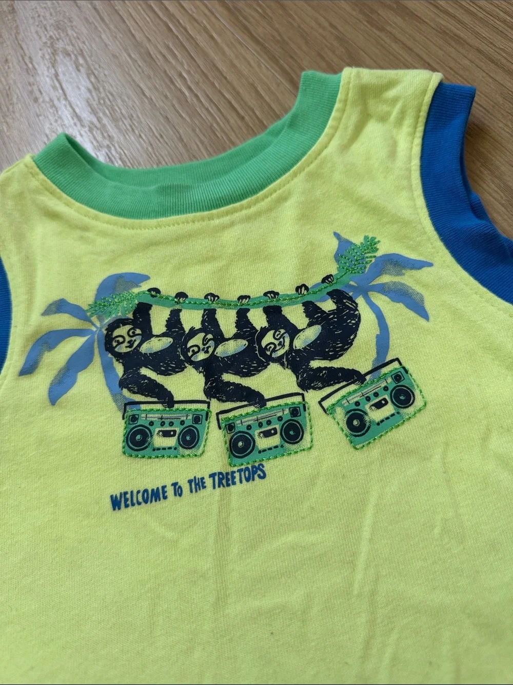 Garanimals Kids Neon Yellow Sleeveless Graphic Tee Size 18 Months